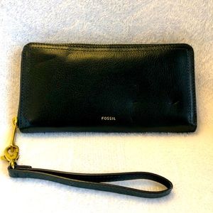 Fossil, hunter green, zip around wristlet wallet
